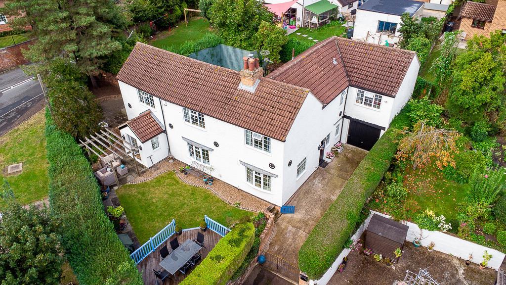 Main Road, Gedling, Nottingham 5 bed detached house for sale £700,000