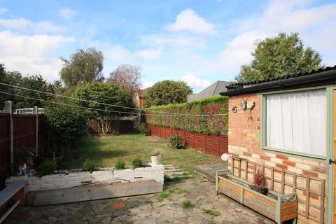 2 bedroom house for sale - KINGSTON ROAD, LEATHERHEAD, KT22