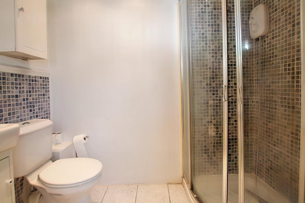 SHOWRE (Portal Size).JPG