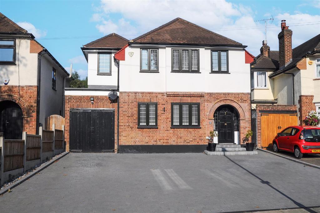 Friars Avenue, Shenfield, Brentwood 4 bed detached house for sale £