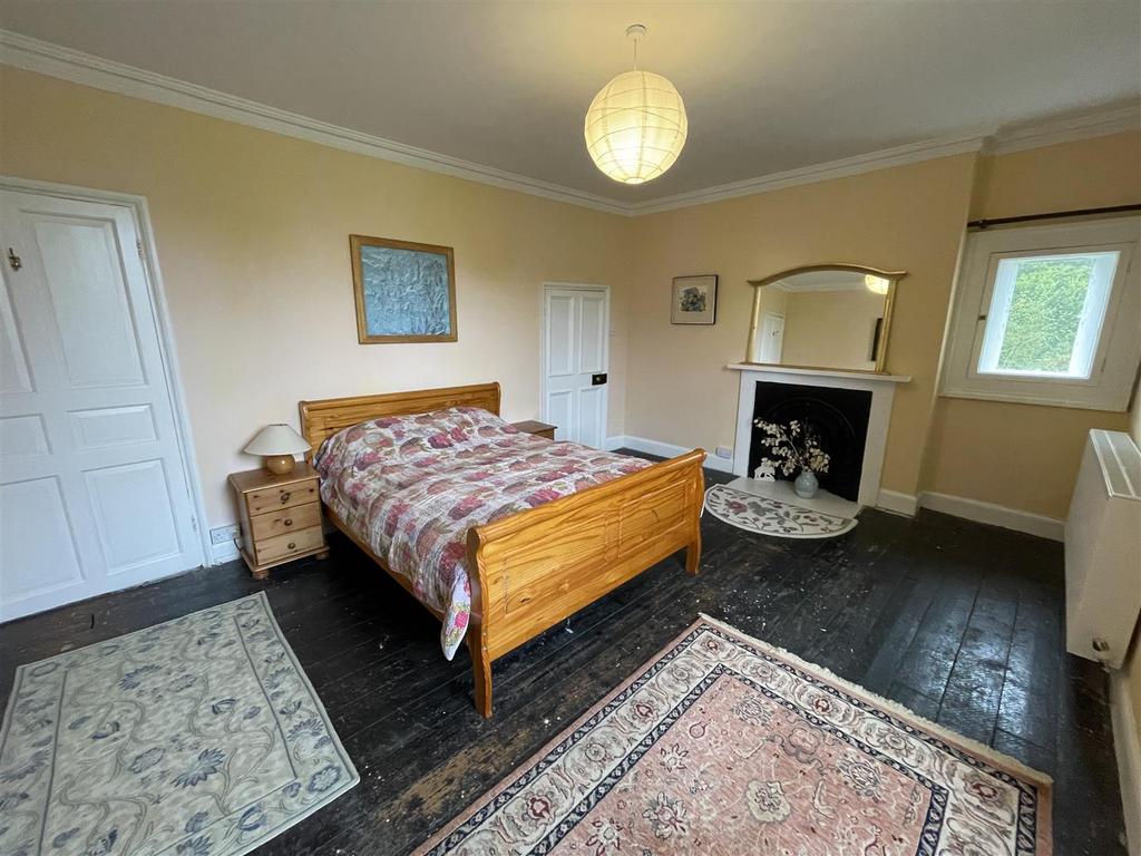 Main bedroom