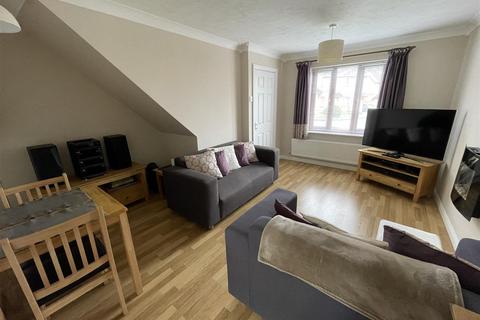 31 Clos Cilsaig, Dafen, Llanelli, SA14 8QY