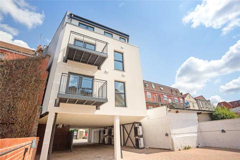 2 bedroom apartment for sale - Flat 6, 173-175 Hotwell Road, Bristol, Somerset, BS8
