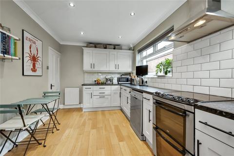 14 Ember Lane, Esher, KT10 8ER
