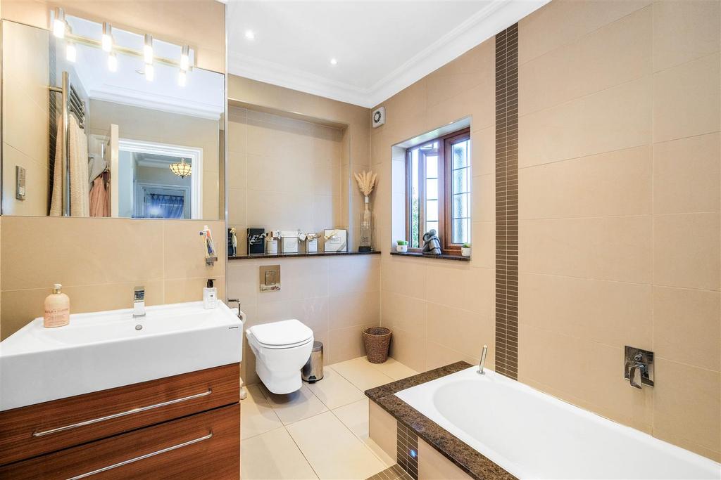 11, Lodge Villas Woodford Green-12.jpg