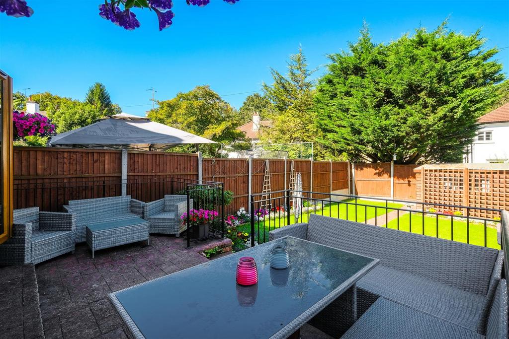 11, Lodge Villas Woodford Green-22.jpg