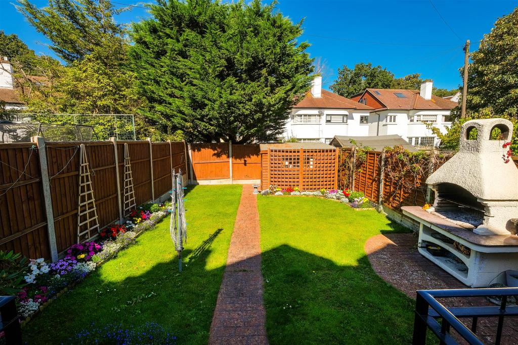 11, Lodge Villas Woodford Green-23.jpg