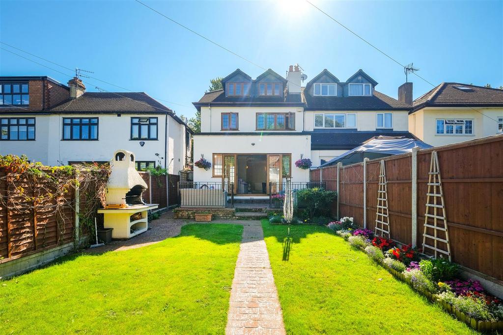 11, Lodge Villas Woodford Green-28.jpg