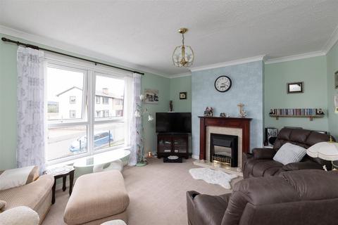 37 Glenlochay Road, Perth, PH2 0AX