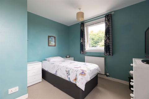 37 Glenlochay Road, Perth, PH2 0AX