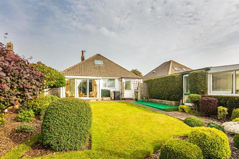 17 Blackbrook Drive, Sheffield, S10 4LS