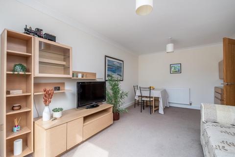 4 Howlett Close, Easingwold, York, YO61 3FU
