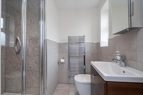 4 Howlett Close, Easingwold, York, YO61 3FU