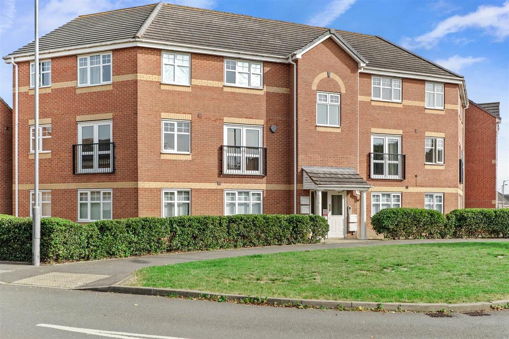 Wisteria Way, Bermuda Park, Nuneaton 2 bed flat £130,000
