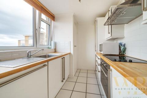 2 bedroom flat for sale - West Beach, Shoreham-By-Sea