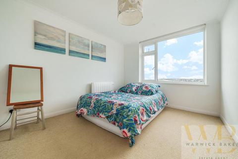 2 bedroom flat for sale, West Beach, Shoreham-By-Sea