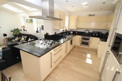 33 Drovers Way, Bradford, BD2 1JZ