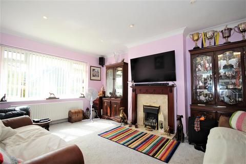 24 Ingram Road, Steyning, BN44 3PF