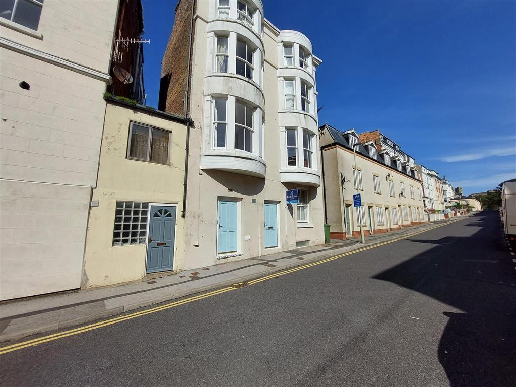 Castle Road, Scarborough 1 bed property for sale £84,999