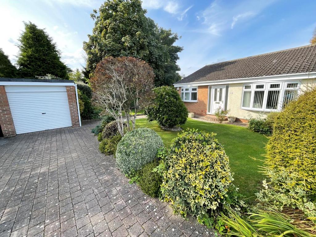 Conningsby Close, Fens, Hartlepool 3 bed semidetached bungalow for