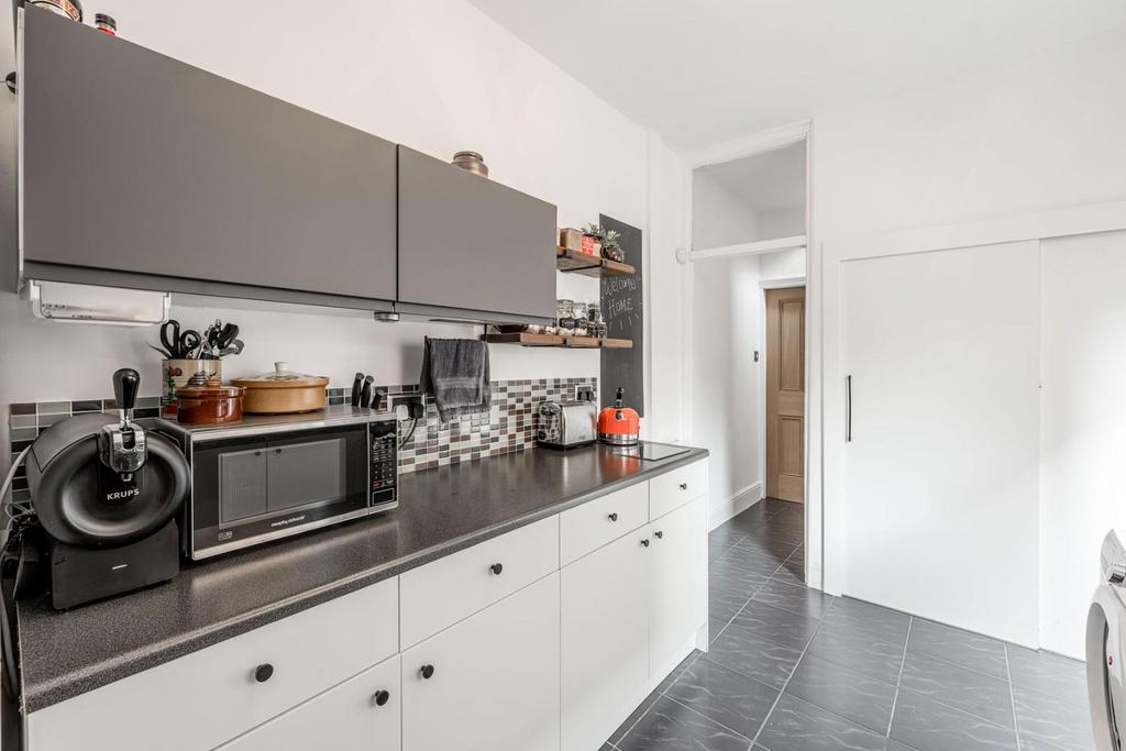 Kitchen 2