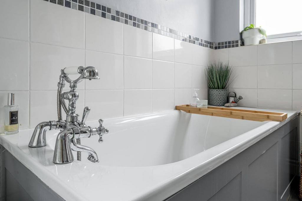 Bathroom 4