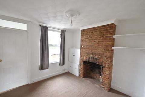 2 bedroom terraced house to rent - Tonbridge Road, Maidstone, ME16