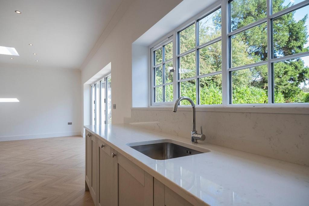 15 Belgrave Road-007.JPG