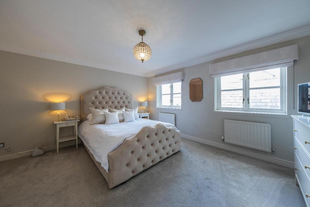 15 Millfield Lane-019.JPG