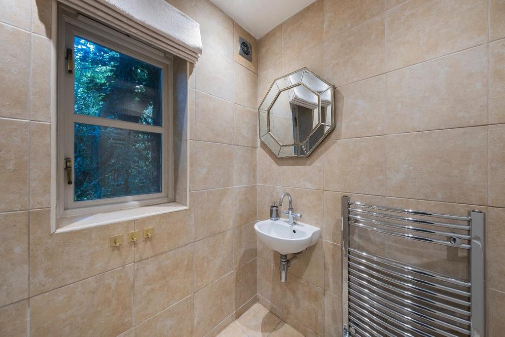 15 Millfield Lane-022.JPG