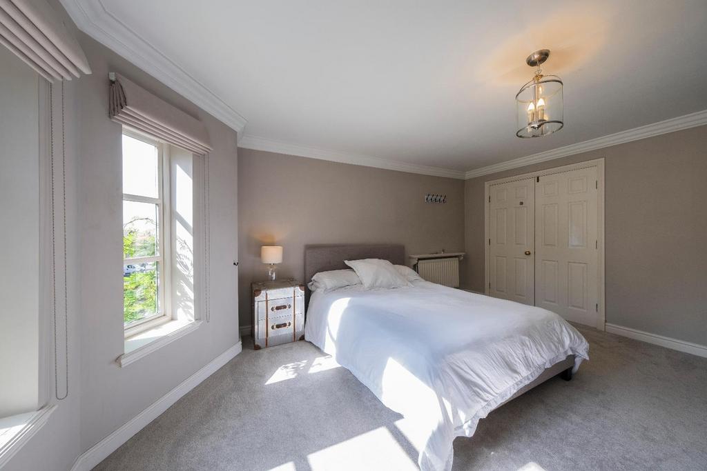 15 Millfield Lane-027.JPG