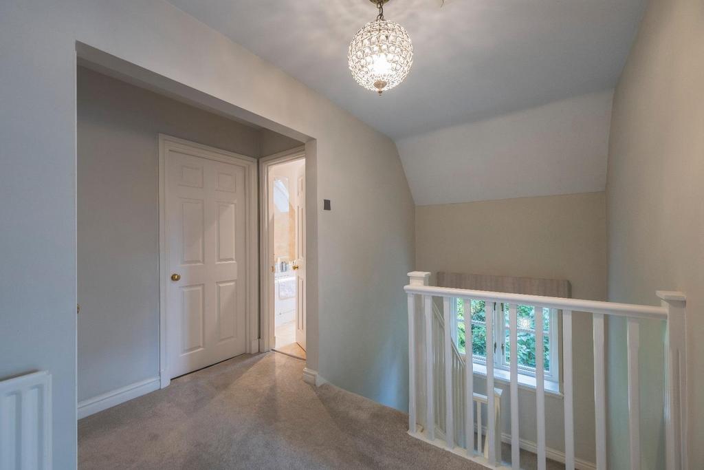 15 Millfield Lane-039.JPG