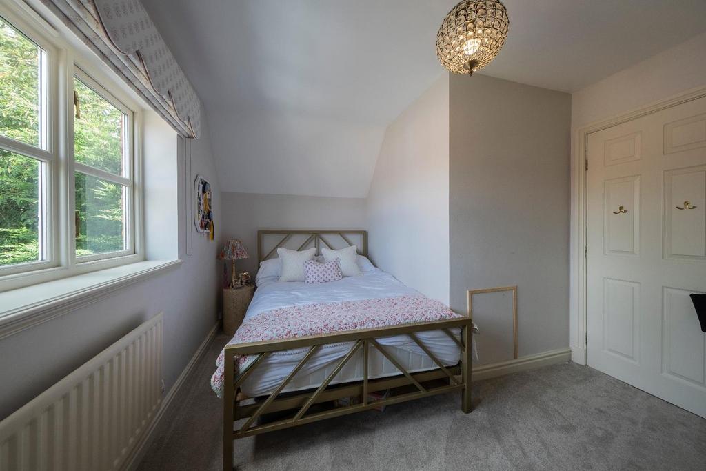 15 Millfield Lane-033.JPG