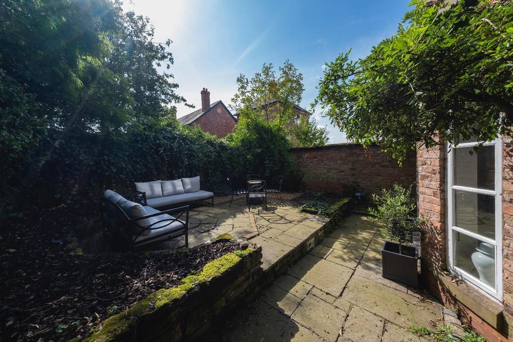 15 Millfield Lane-043.JPG