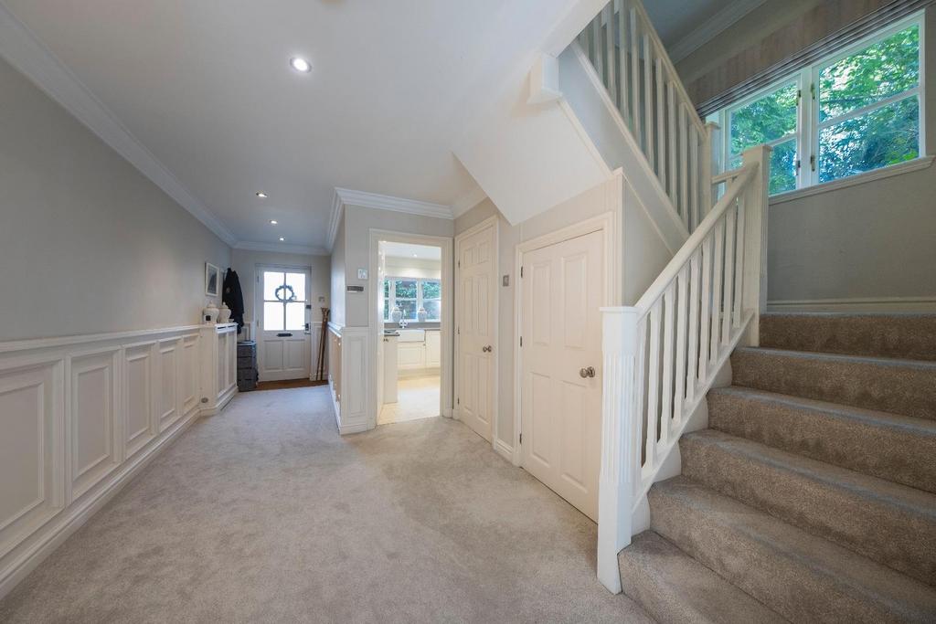 15 Millfield Lane-012.JPG