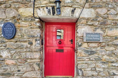 4 bedroom cottage for sale, Cilhendre, Upper St. Mary Street, Newport