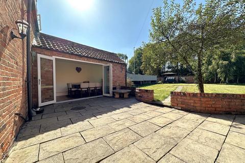 undefined, Kings Acre, Main Street, South Muskham, Newark