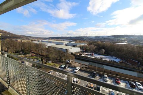 3 bedroom penthouse to rent - Valley Mill, Elland, Halifax