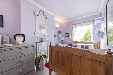 28 Dagmar Road, Windsor, SL4 1JL