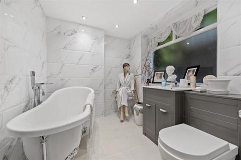 28 Dagmar Road, Windsor, SL4 1JL