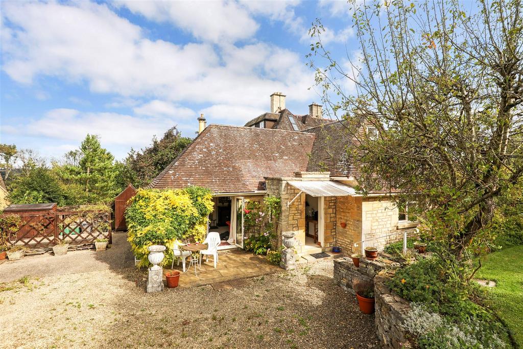 Over Butterrow, Rodborough Common, Stroud 2 bed detached house for sale