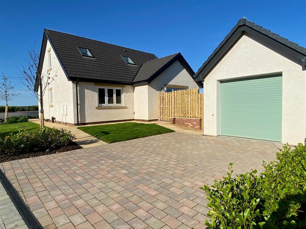 High Stile Gardens, Whitehaven CA28 3 bed detached bungalow for sale