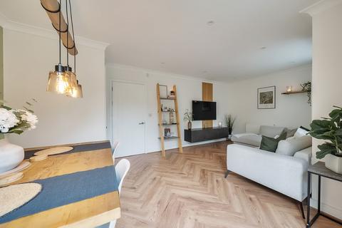 4 Three Tuns Close, Arlesey, SG15 6AG