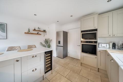 4 Three Tuns Close, Arlesey, SG15 6AG