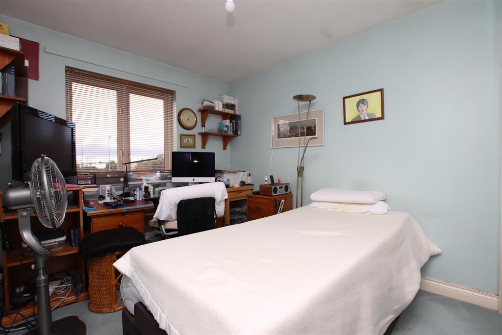 Bedroom 2.JPG