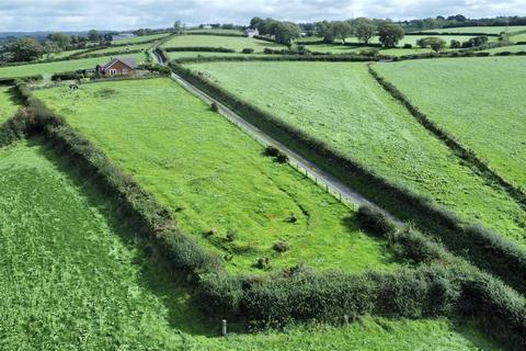 3 bedroom property with land for sale, Llanon