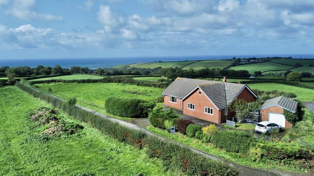 Llanon 3 bed property with land for sale £385,000