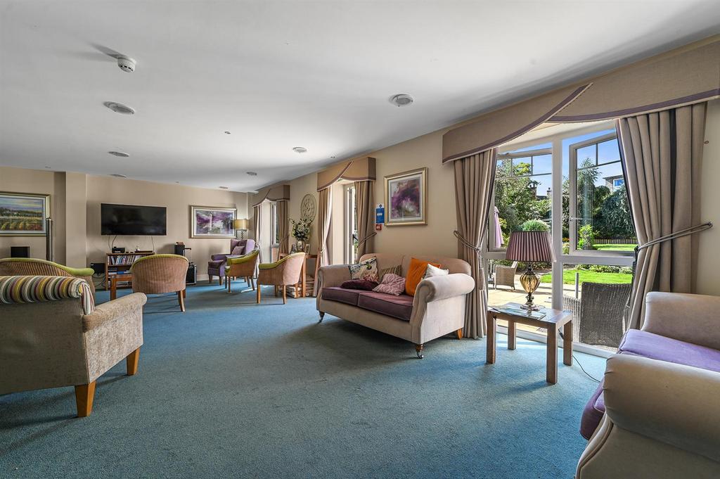 PT-Sheridans-17 Cross Penny Court-18.jpg