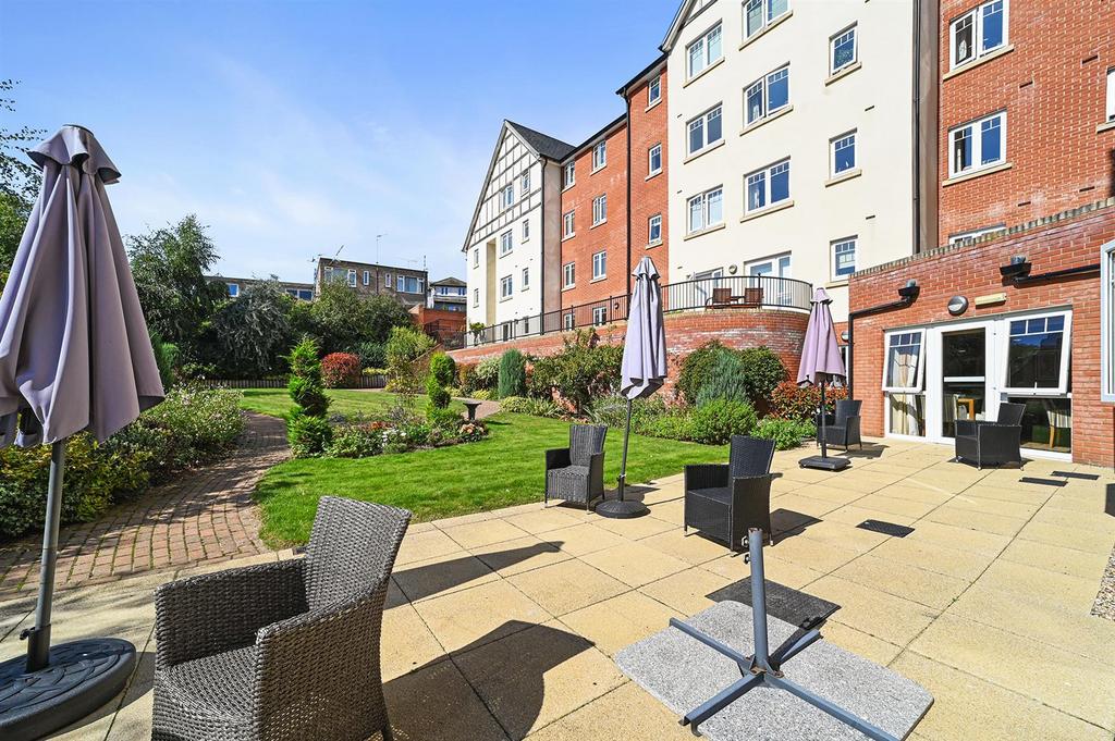 PT-Sheridans-17 Cross Penny Court-20.jpg