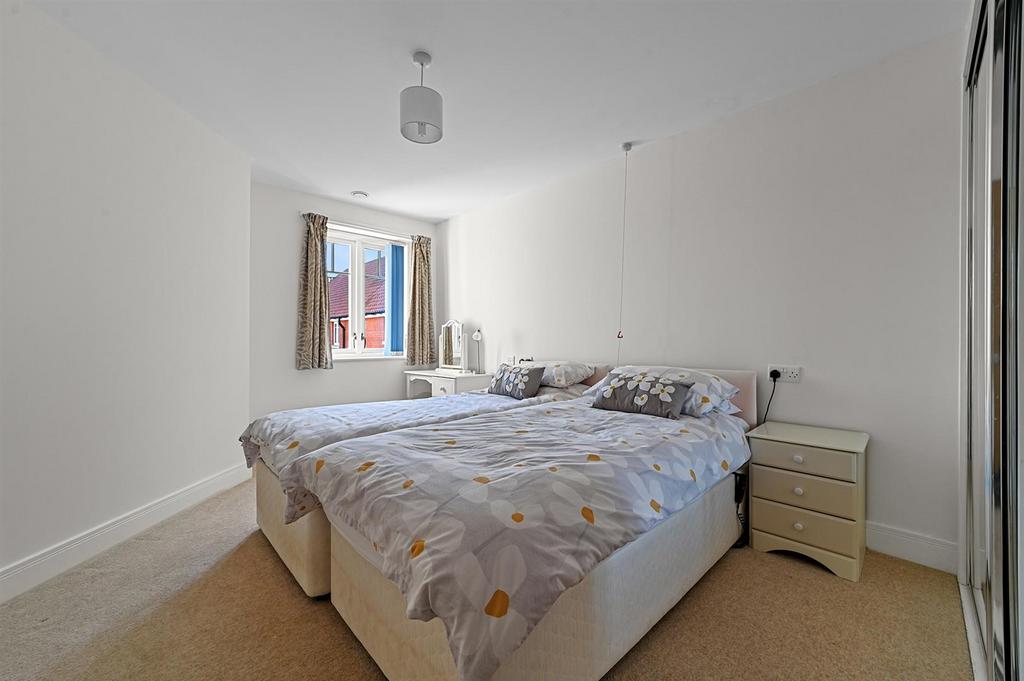 PT-Sheridans-17 Cross Penny Court-10.jpg